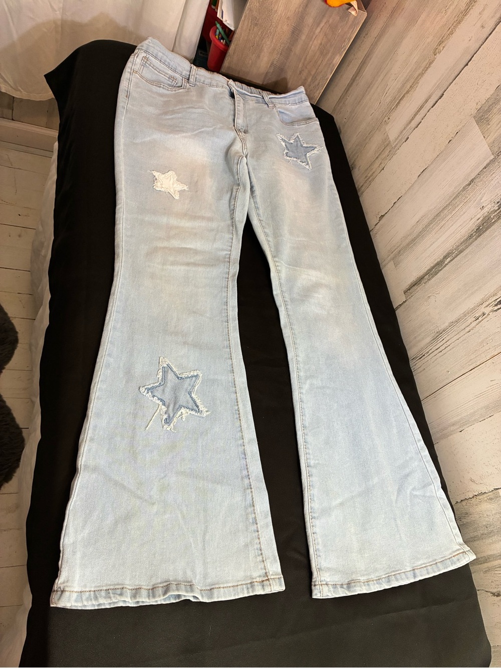 Light Blue Star Appliqué Flared Jeans for Women Sz Large